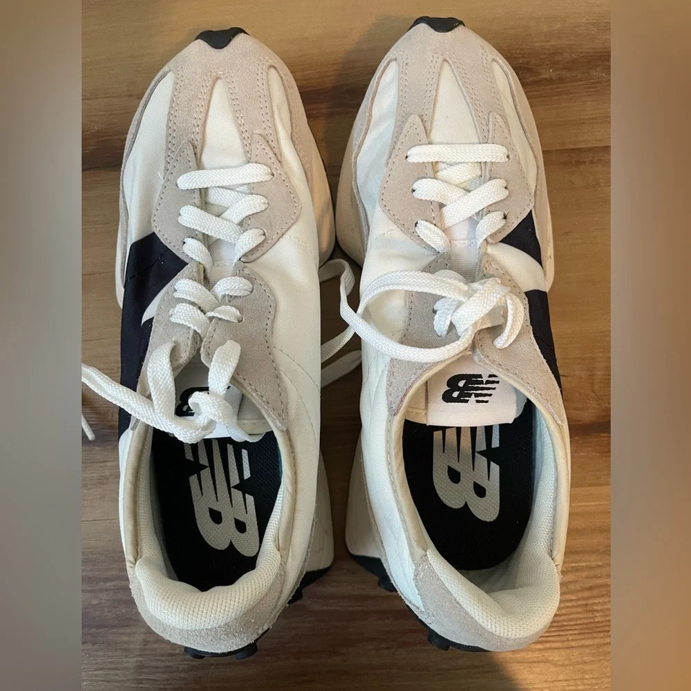 New Balance 327 - Picture 3 of 6